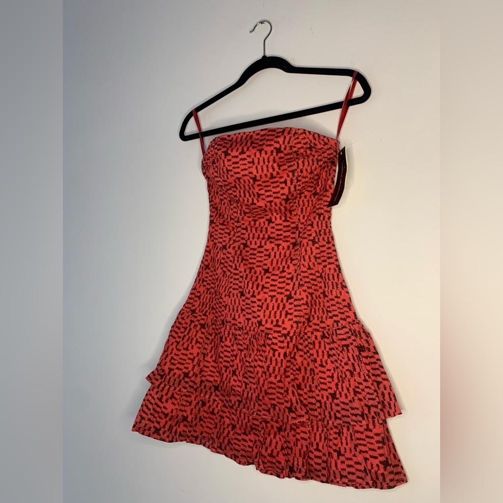 BRAND NEW: Sweet & Sexy French Connection Dress!